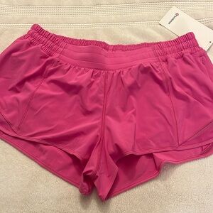 Lululemon Hotty Hot LE Short 2.5” Lined